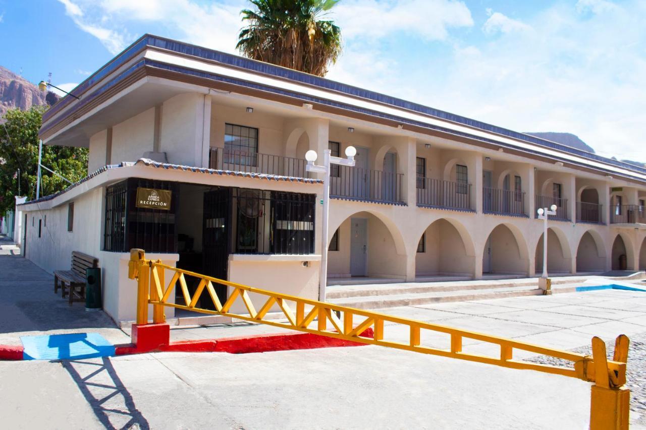 Armida Express Hotell Guaymas Eksteriør bilde