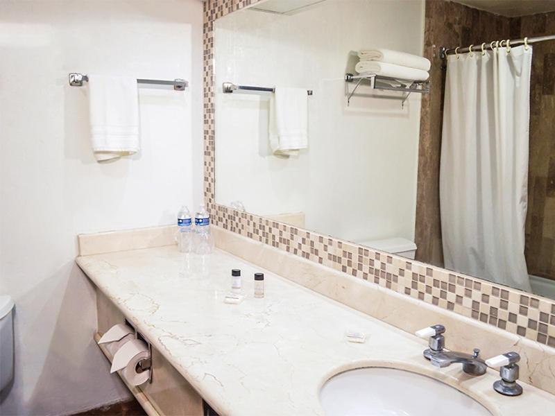 Armida Express Hotell Guaymas Eksteriør bilde
